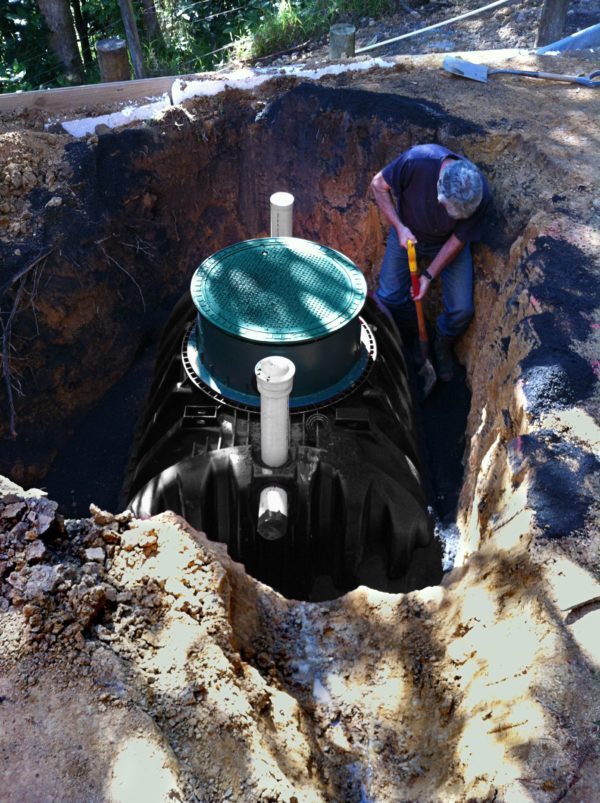 Plastic Septic Tank Install